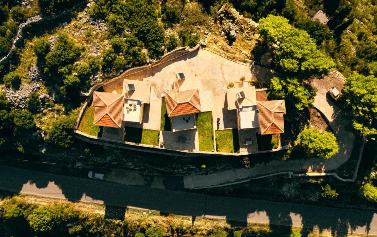 Sun Gazing Villas Drymon Eksteriør bilde